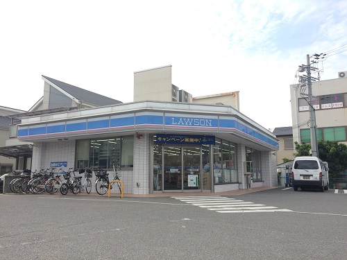 その他　徒歩2分のところに、コンビニがあって便利です。(160ｍ)