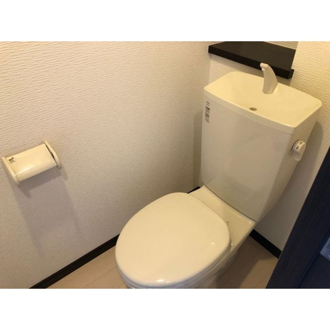 トイレ　※同物件・同タイプの写真です。