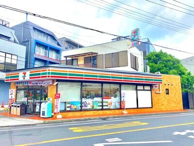 コンビニ　セブンイレブン亀戸3丁目店（コンビニ）まで360m