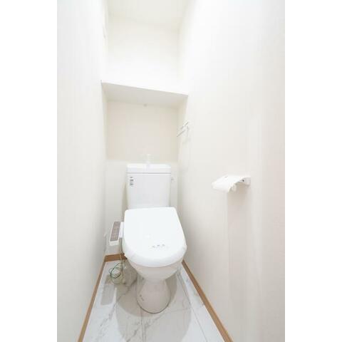 トイレ　ウォシュレット付きが嬉しいトイレです