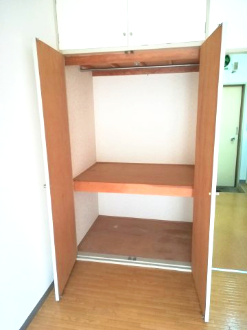 収納　参考：他号室写真