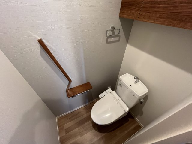 トイレ　他室の写真です