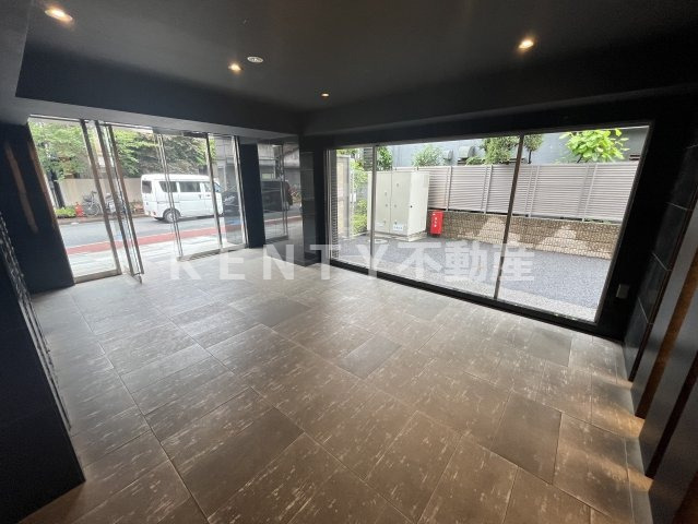 ロビー　建物の内部です