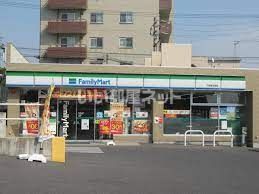 コンビニ　ファミリーマート 千種猫洞通店（コンビニ）まで333m