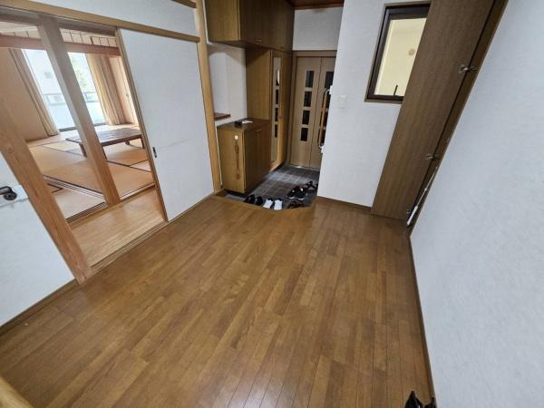 大河住宅の玄関写真