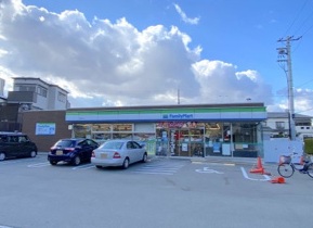 コンビニ　ファミリーマート 堺金岡店（コンビニ）まで907m