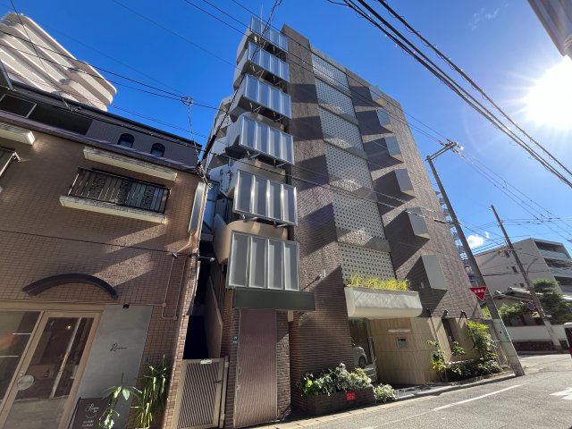 ソリューション甲子園の外観写真