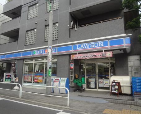 コンビニ　ローソン 下馬四丁目店（コンビニ）まで322m