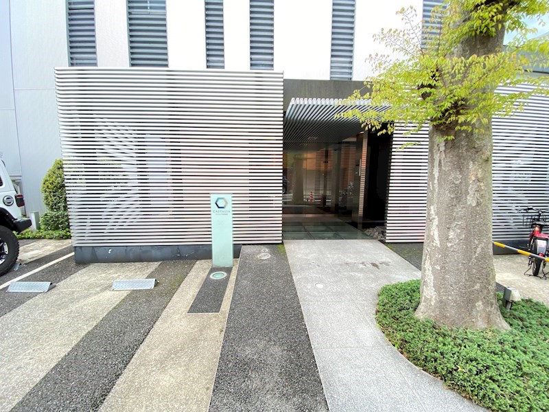 エントランス　建物の内部です