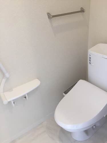 シャーメゾン春日台IIのトイレ写真