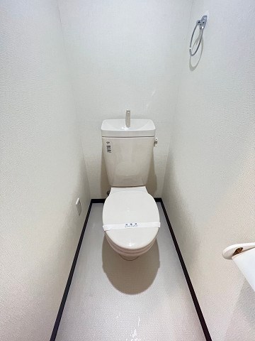 トイレ　コンパクトで使いやすいトイレです