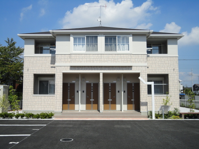 建物外観　外観写真（昼）