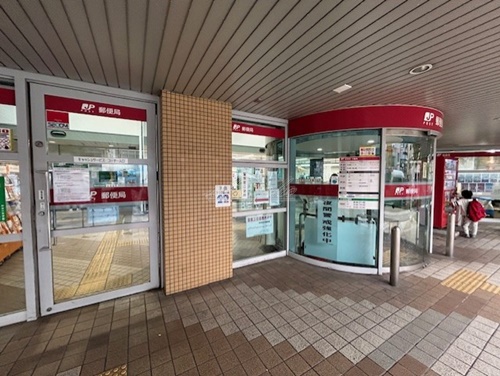 郵便局　横浜中郵便局（郵便局）まで412m