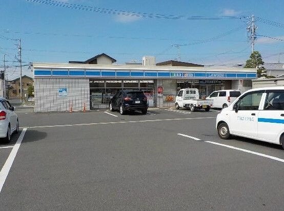 コンビニ　ローソン浜松南浅田店（コンビニ）まで570m