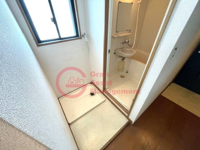 洗面設備　コンパクトで使いやすい脱衣所
