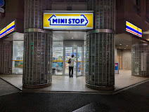 コンビニ　ミニストップ 日本橋馬喰町2丁目店（コンビニ）まで987m