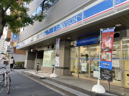 コンビニ　ローソン 目黒大鳥神社前店（コンビニ）まで447m