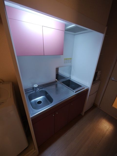キッチン　★人気の二面ＩＨ付きのシステムキッチンです★