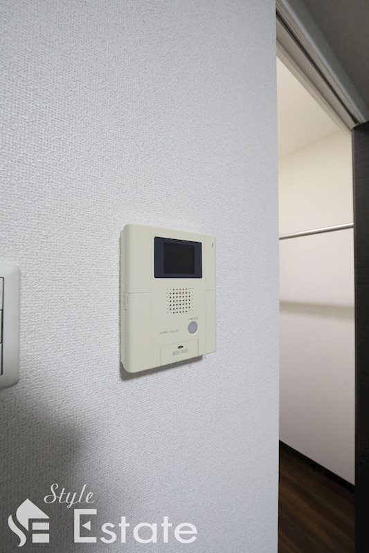 セキュリティ　モニター付きインターホン