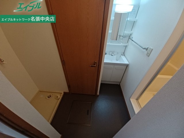 洗面設備　同物件別部屋参考写真