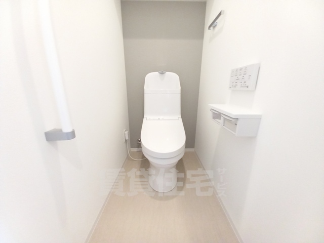 トイレ　803号室写真