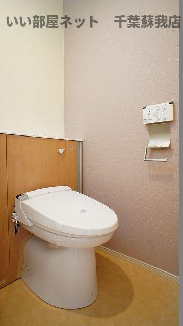 トイレ　ゆったりとした空間のトイレです