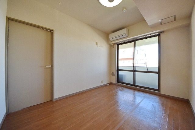 居室・リビング　別部屋参考写真
