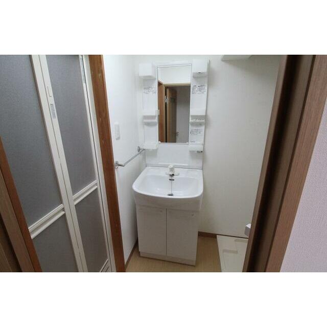 トイレ　ウォシュレット付