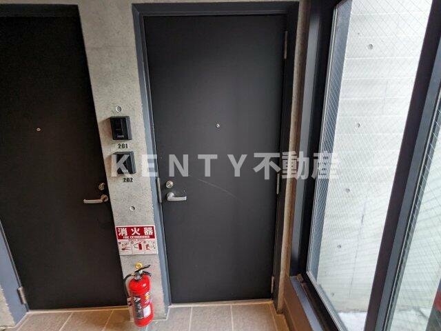 玄関　落ち着いた玄関です