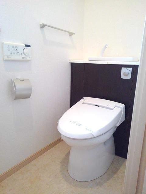 トイレ　インターネット対応です