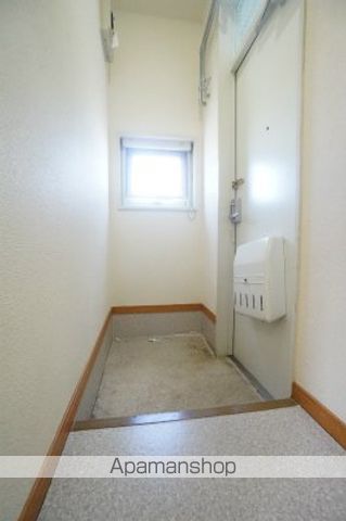 アルカディア新川 IIの玄関写真