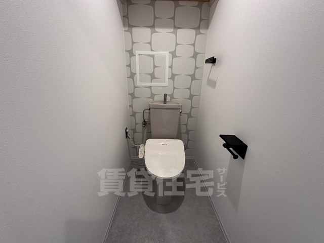 阪急宝塚線 豊中駅 徒歩22分 5階建 築34年のトイレ写真