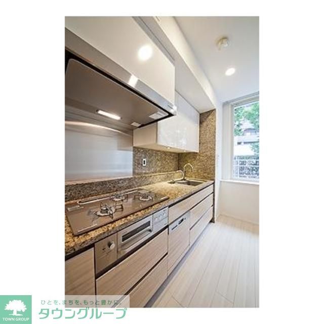 キッチン　※写真は同タイプ住戸です。