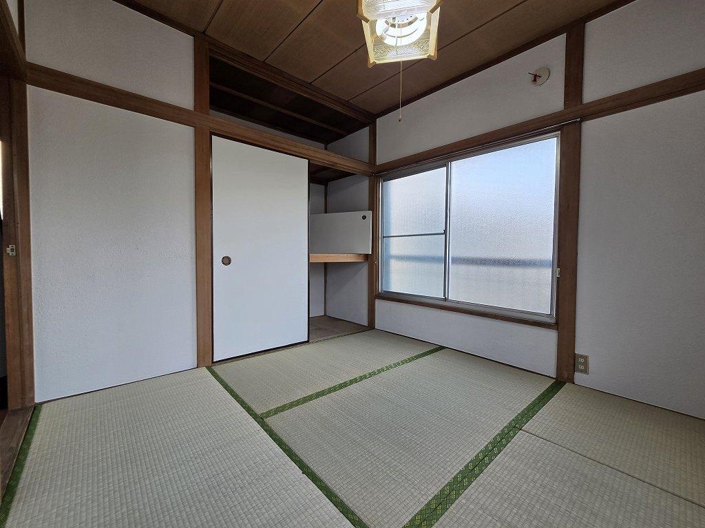 その他　癒しのい草香る和室。風通し良好。