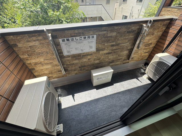バルコニー