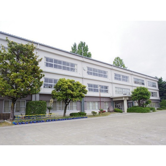 小学校　上田市立清明小学校（小学校）まで515m