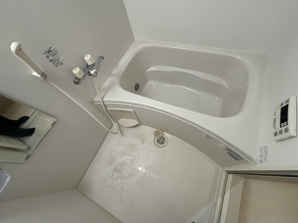 バス・シャワールーム　同一間取り別階のお部屋になります。