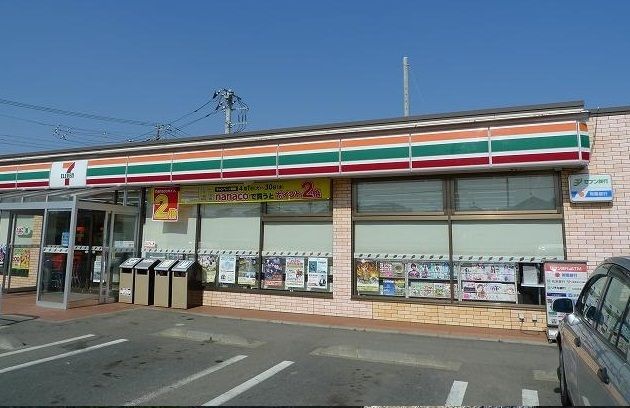 コンビニ　セブンイレブン 潮来宮前店（コンビニ）まで300m
