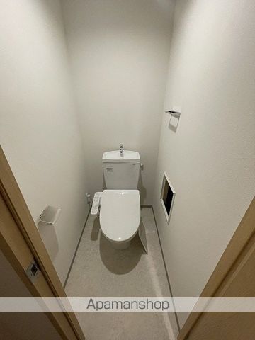 地下鉄長堀鶴見緑地線 谷町六丁目駅 徒歩10分 14階建 築1年のトイレ写真