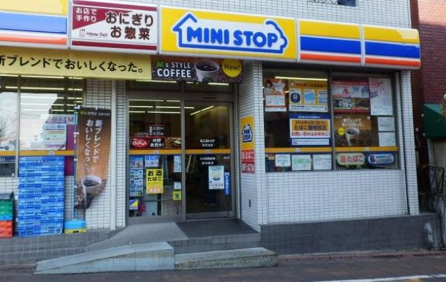 コンビニ　ミニストップ洗足池店（コンビニ）まで592m