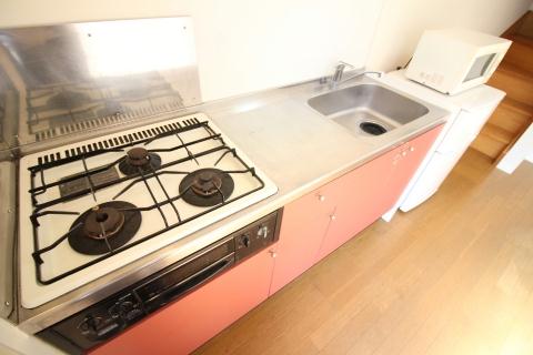 キッチン　同タイプ写真の為、現況優先致します。