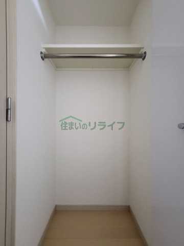 収納　別部屋参考写真となります。