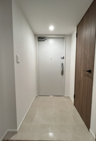 玄関　※別部屋参照