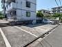駐車場　舗装された駐車場です（空き要確認）
