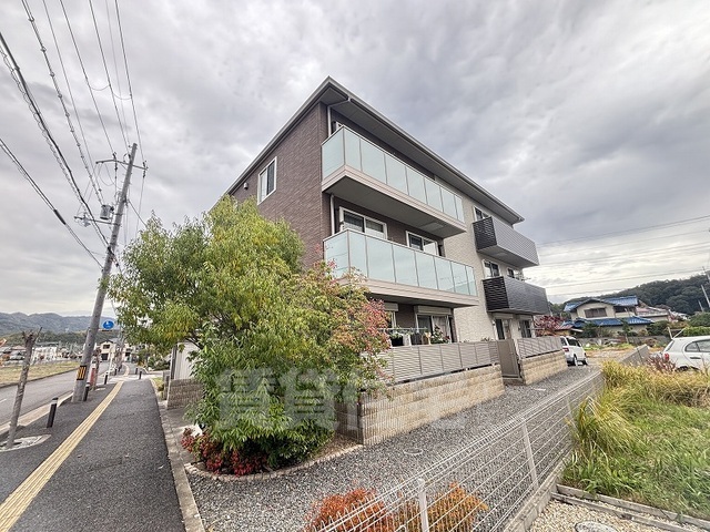 ＪＲ関西本線 加茂駅 徒歩4分 築15年