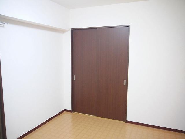 その他部屋・スペース　使い勝手のいい寝室です