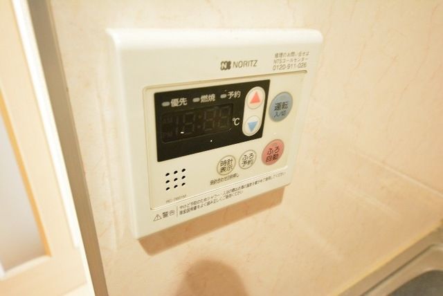 その他部屋・スペース　★給湯リモコン★