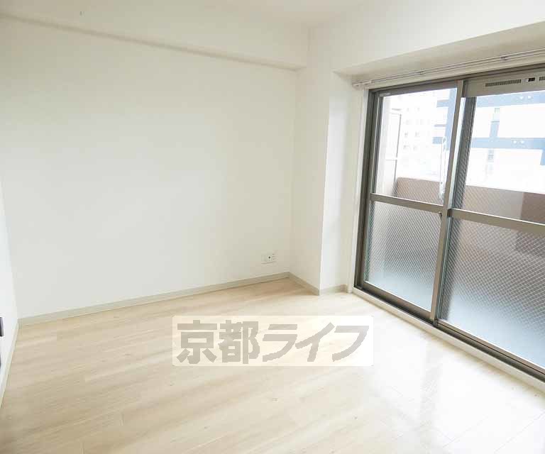 居室・リビング　とてもきれいなお部屋です。