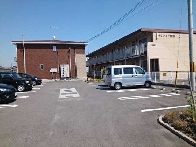 駐車場　カースペースがあります
