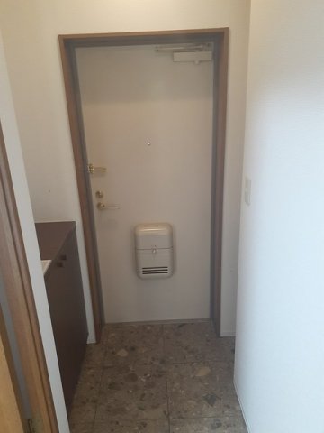 玄関　ゆったりとした玄関です